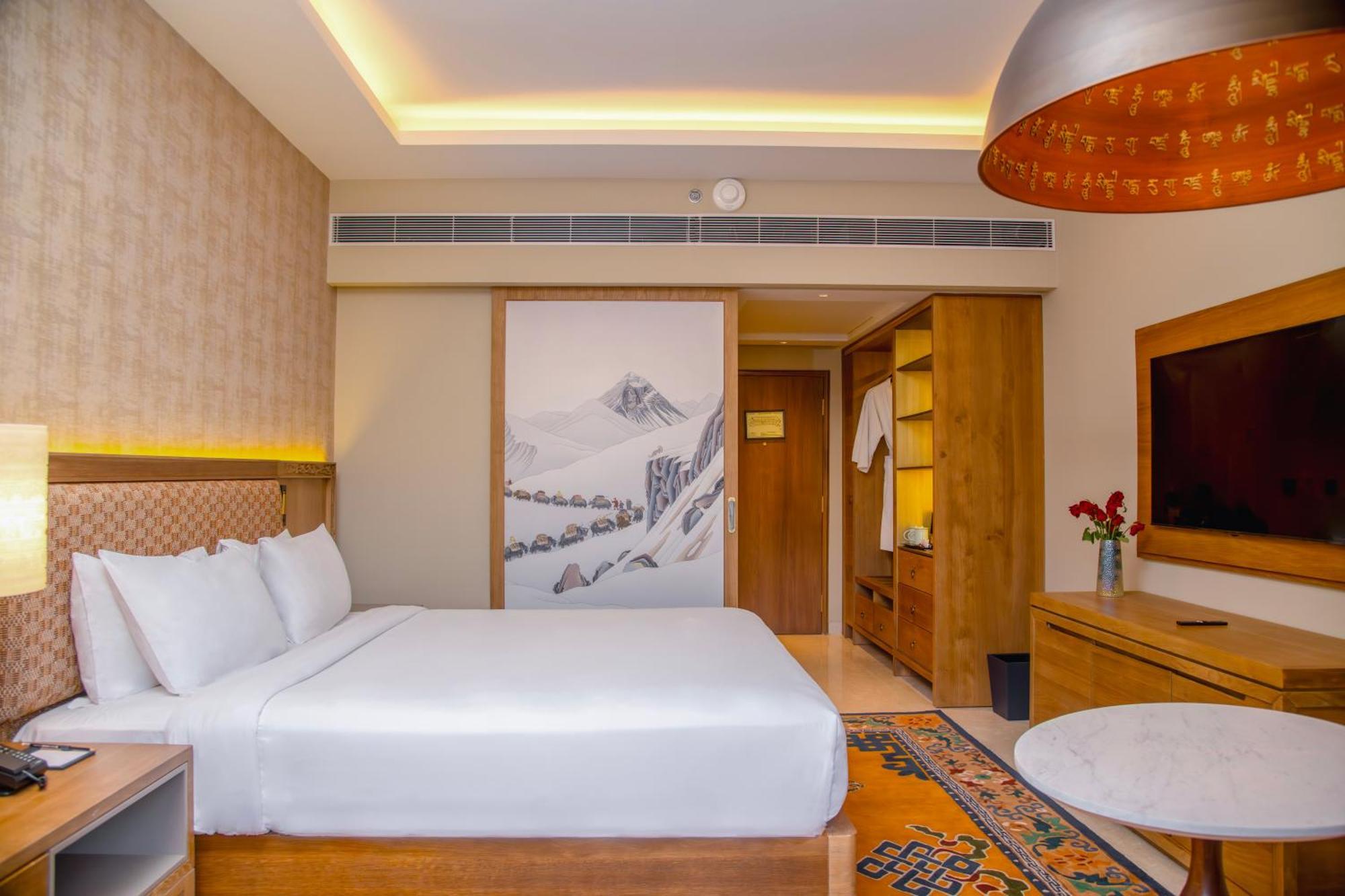 Hotel Yak & Yeti Катманду Экстерьер фото