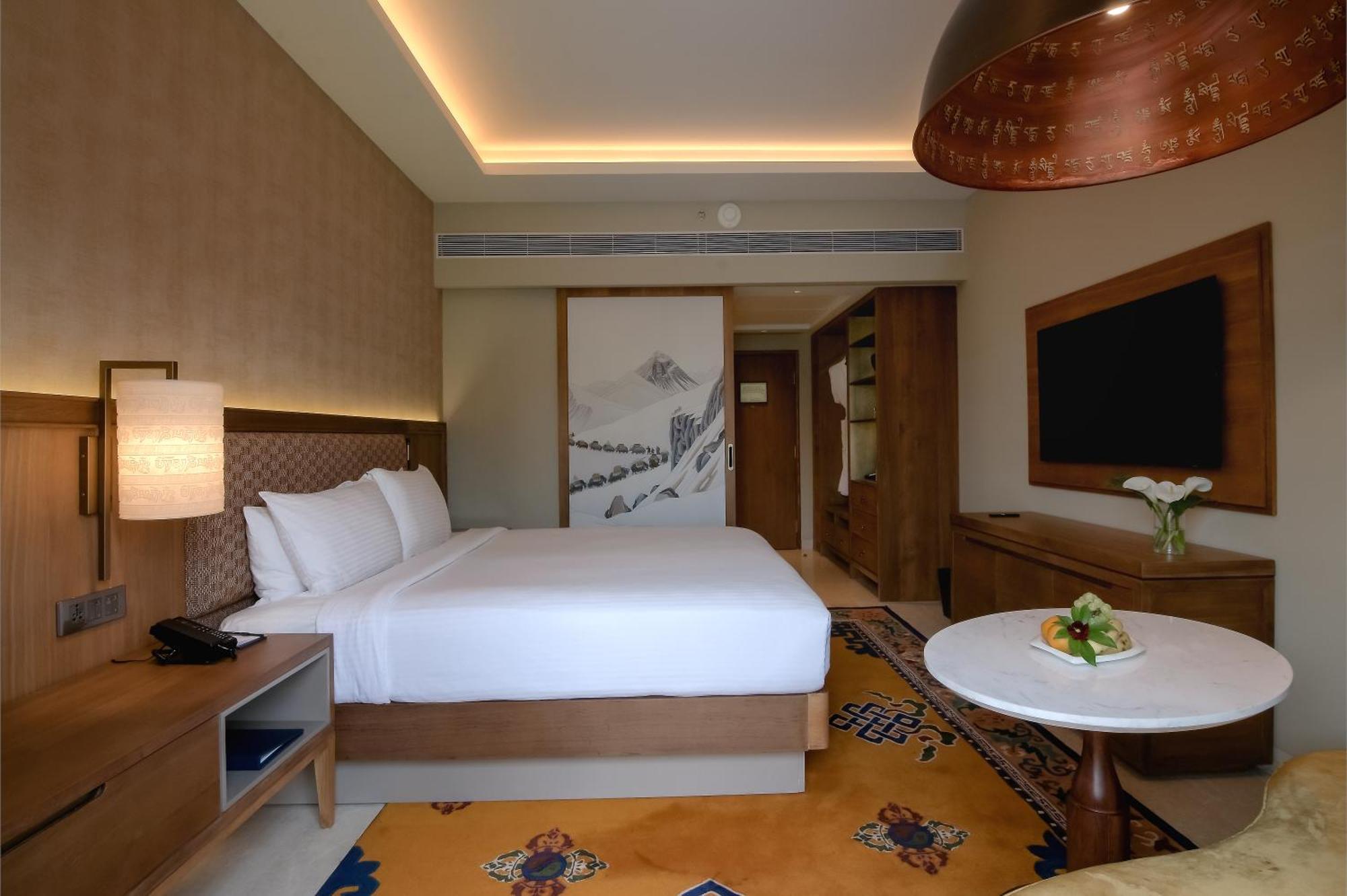 Hotel Yak & Yeti Катманду Экстерьер фото